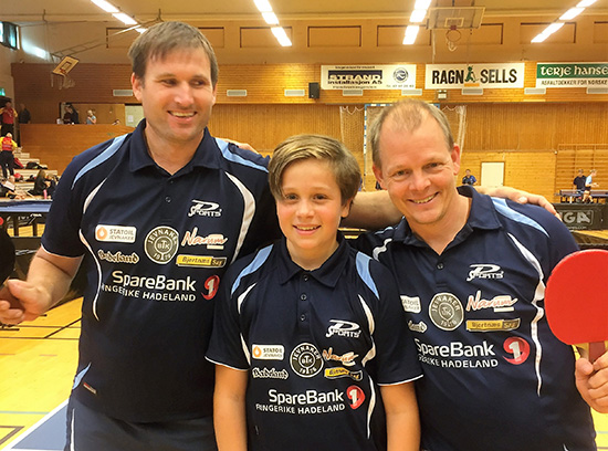 BLID TRIO: Terje Herting, Jonas Jensen og Olof Götestam i godt humør selv om resultatene ikke var så mye å skryte av. (Foto: Lene Jensen).