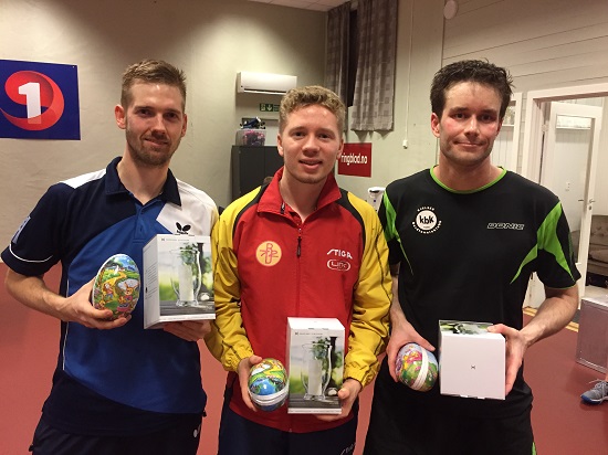 TRE VINNERE: Casper Søndberg (f.v.), Jonas Flåøien og Magnus Vikstrøm delte seieren i Påskecupen 2017.