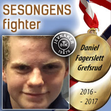 Sesongens_fighter_1617